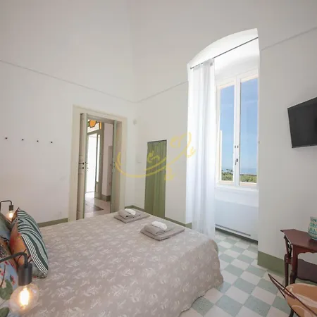 Td De Bellis Historic With Sea View וילה מונופולי