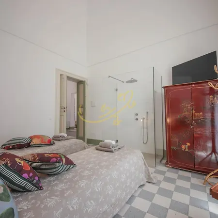 Td De Bellis Historic With Sea View *